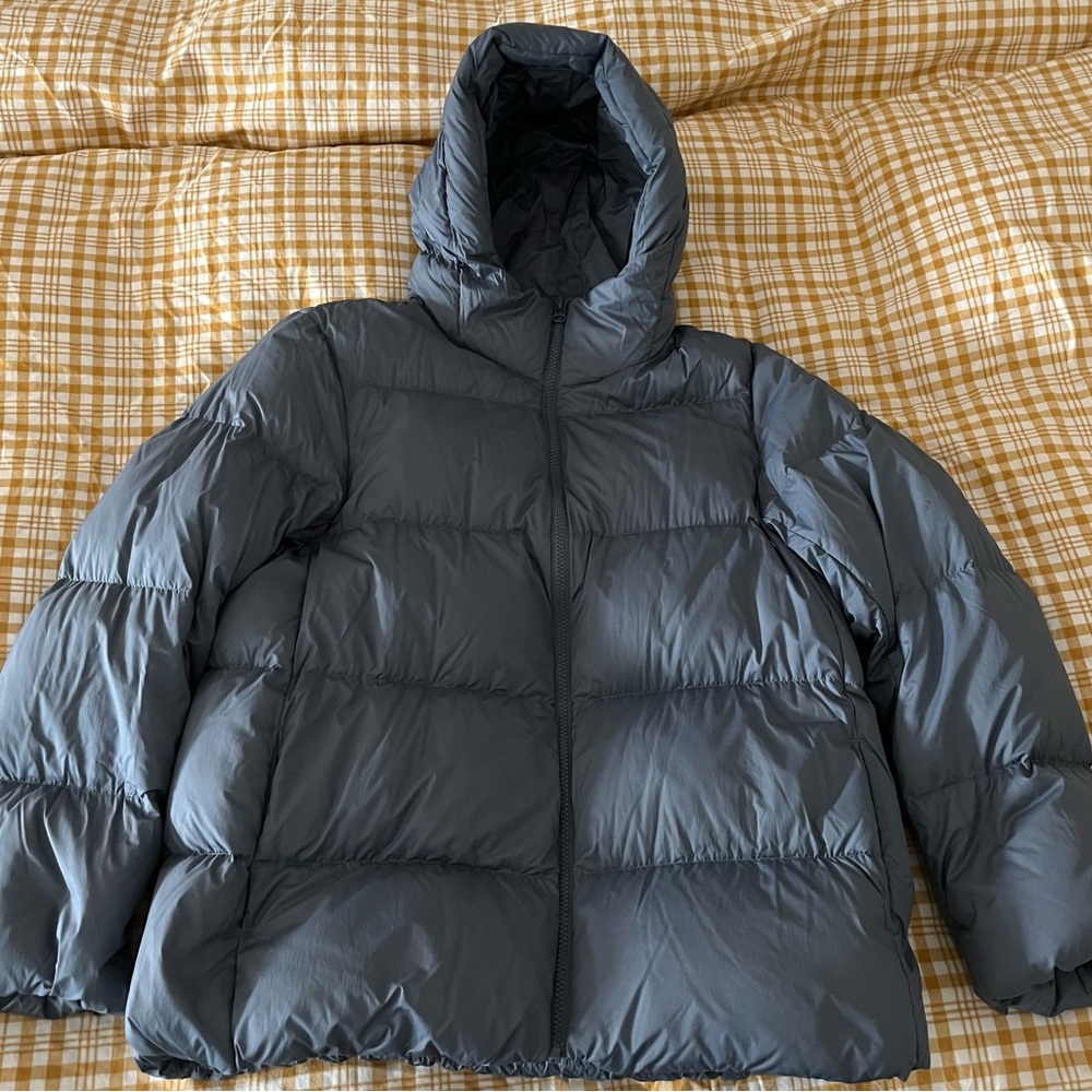 Uniqlo Ultra Light Down Puffer Parka, M